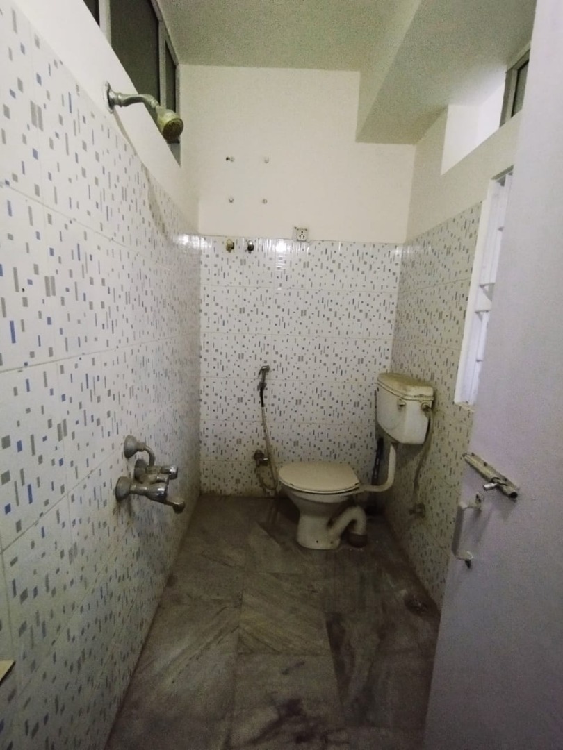 Unfurnished 3bhk in Lakshmi Mandir Path, Rukmini Gaon, Guwahati, Assam, India for Rent